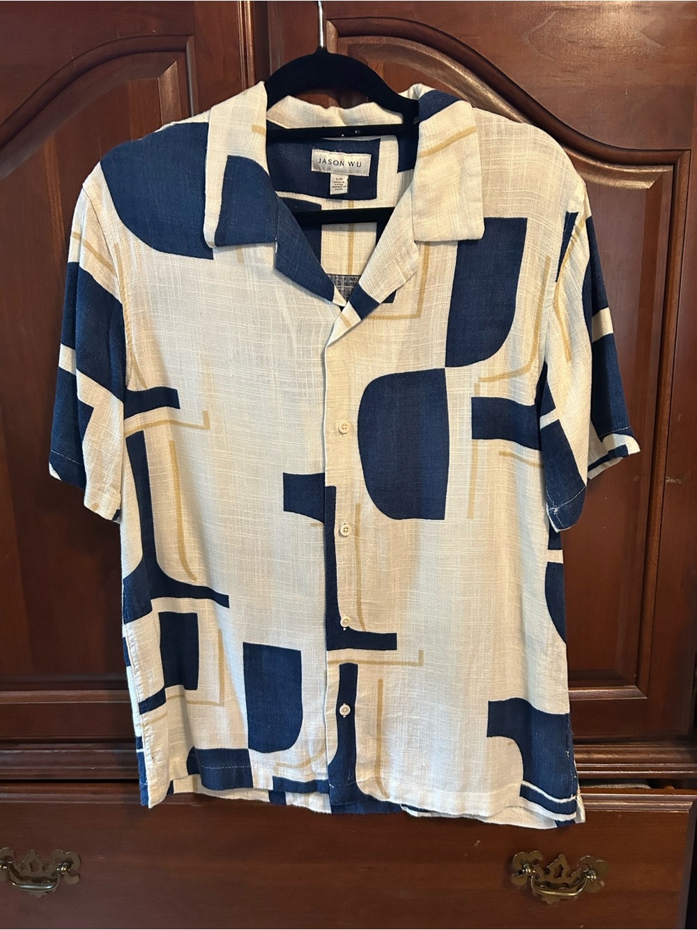 Jason Wu Men’s Size S Navy and Cream Geometric Short-Sleeve Button-Up Shirt